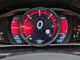 40 noderīgi auto produkti no AliExpress