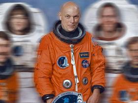 «Izglītotākais» astronauts uzskata, ka citplanētieši ceļo starp zvaigznēm